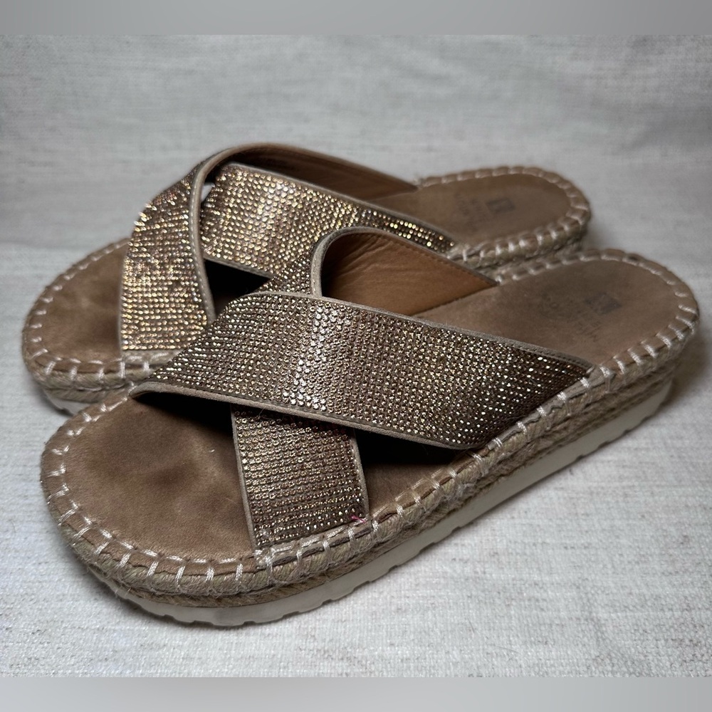 White Mountain Gold Platform Sandals